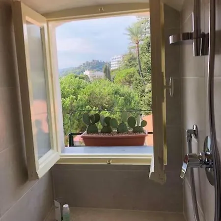 Casa Paz, Centro Storico Vista Mare Lägenhet Bordighera